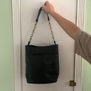 Bucket purse